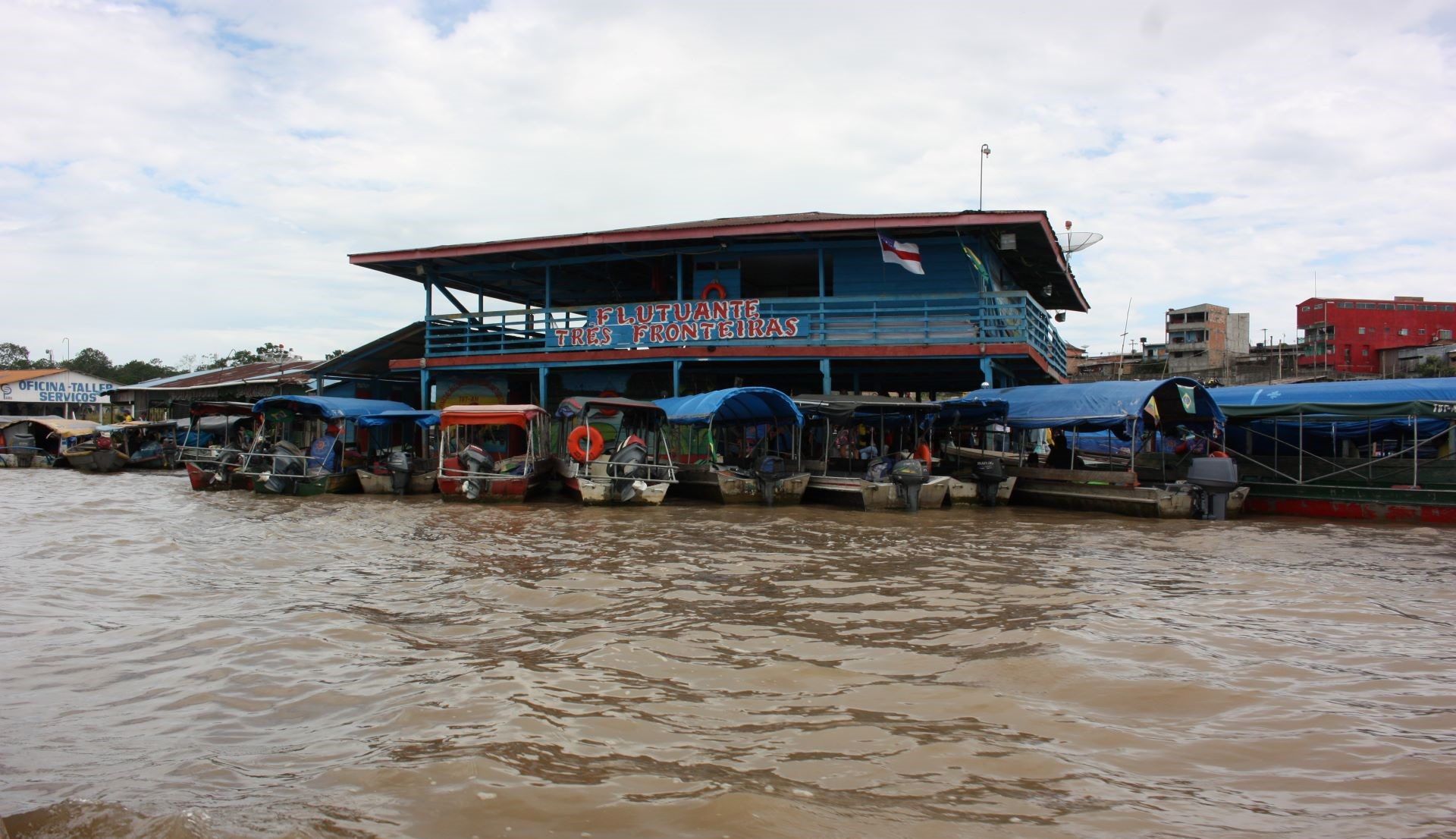 Day 4 in Leticia, Colombia: Discover Tres Fronteras, where Colombia, Brazil, and Peru meet along the Amazon River. Explore towns, river journeys, and the best places to stay.